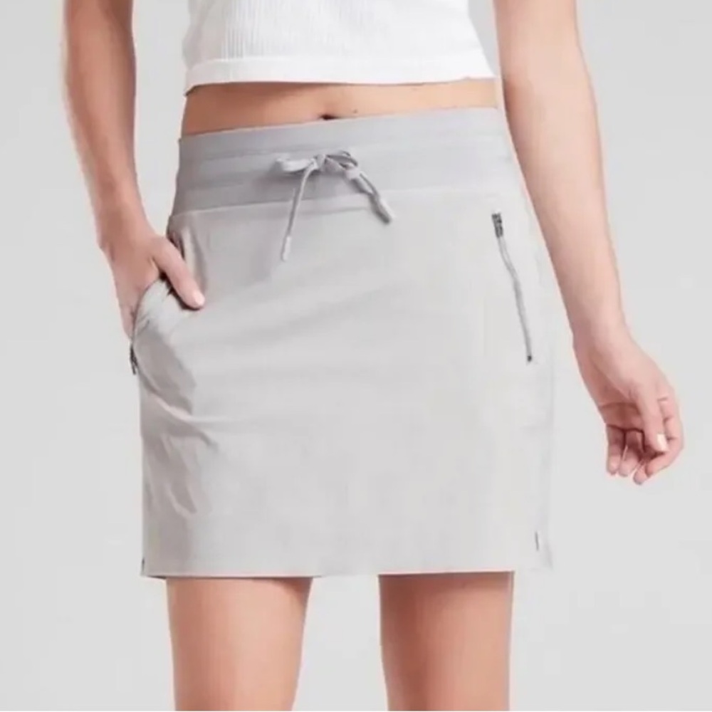 ATHETA SKIRT TREKKIE NORTH LIGHT GREY SKORT